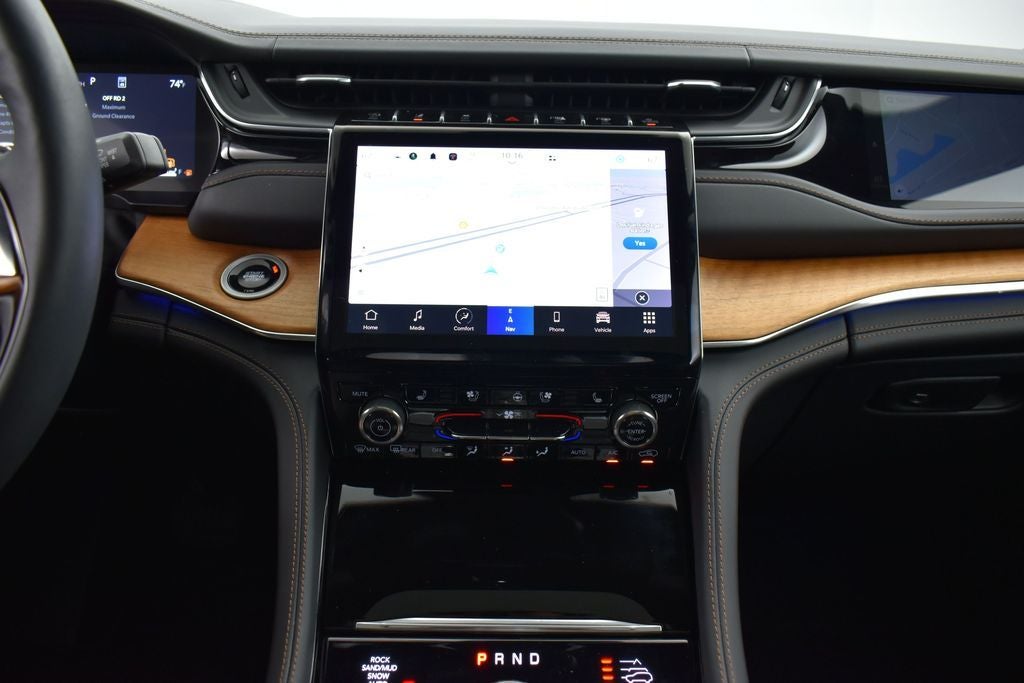 2025 Jeep Grand Cherokee L Summit