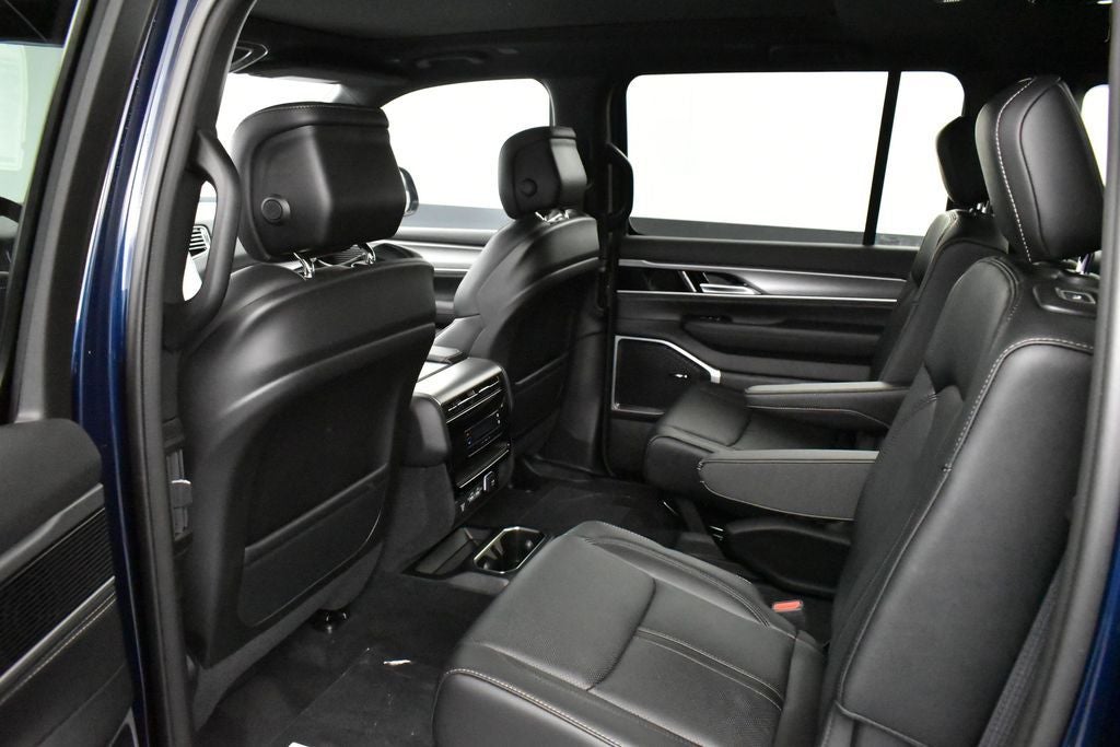 2026 Jeep Grand Wagoneer GRAND WAGONEER 4X2