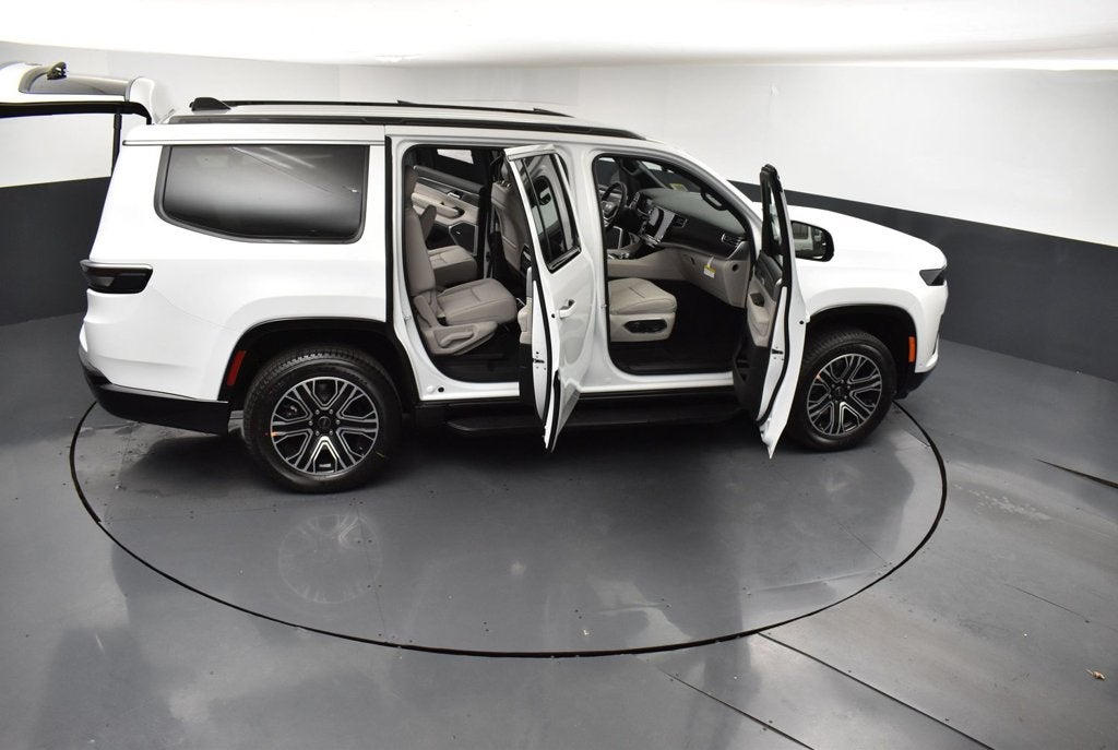 2027 Jeep Grand Wagoneer GRAND WAGONEER 4X2