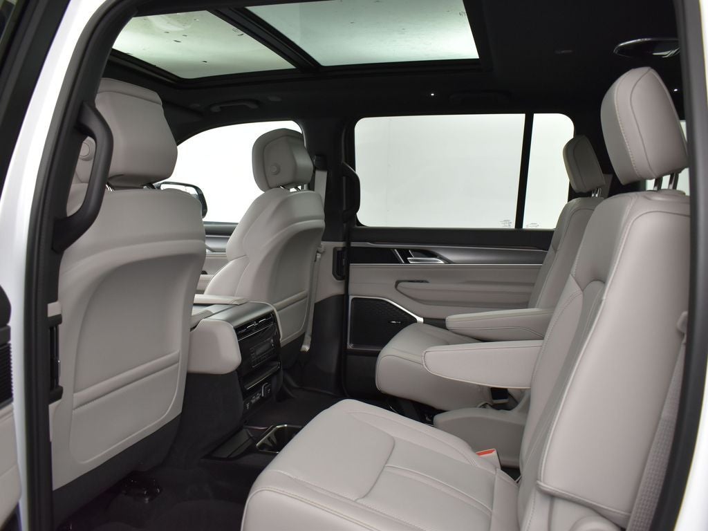 2026 Jeep Grand Wagoneer GRAND WAGONEER 4X2