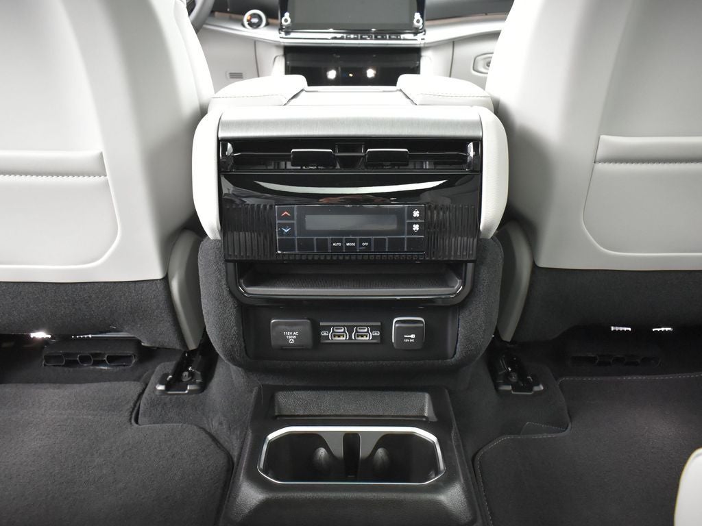 2026 Jeep Grand Wagoneer GRAND WAGONEER 4X2