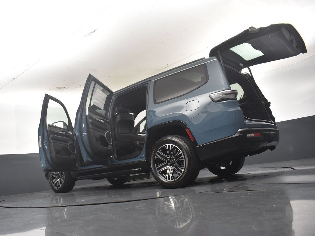 2027 Jeep Grand Wagoneer GRAND WAGONEER 4X2