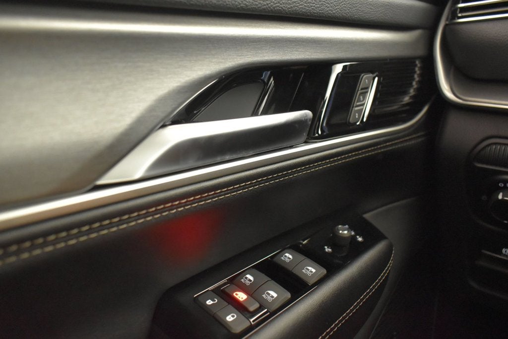 2027 Jeep Grand Wagoneer GRAND WAGONEER 4X2