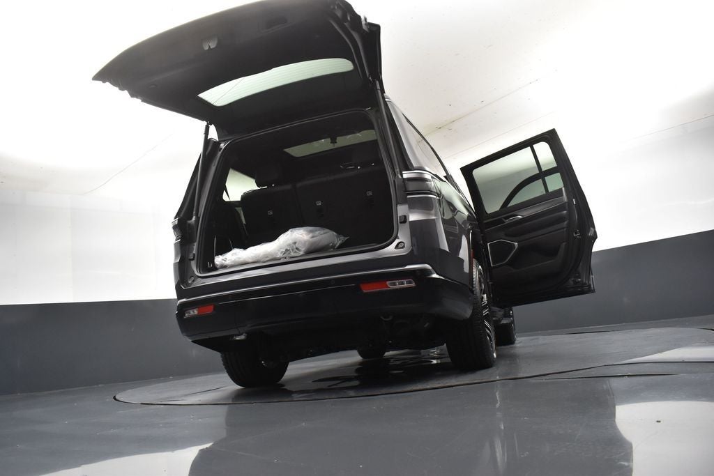 2026 Jeep Grand Wagoneer GRAND WAGONEER 4X2