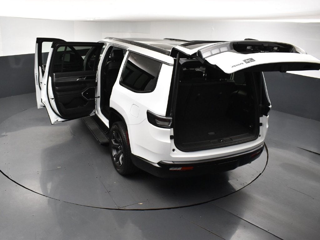 2027 Jeep Grand Wagoneer GRAND WAGONEER LIMITED ALTITUDE 4X4
