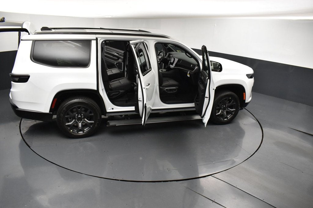 2027 Jeep Grand Wagoneer GRAND WAGONEER LIMITED ALTITUDE 4X4
