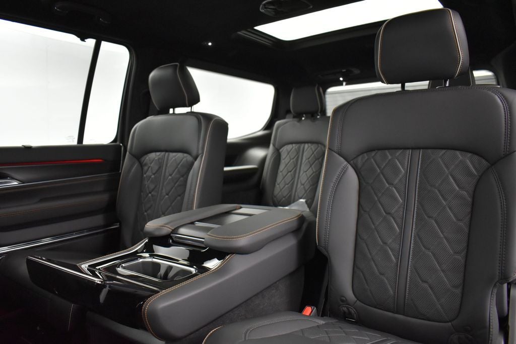 2026 Jeep Grand Wagoneer GRAND WAGONEER SUMMIT RESERVE 4X4