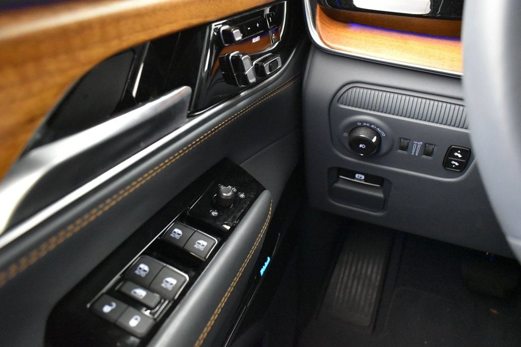 2023 Jeep Grand Wagoneer Series III