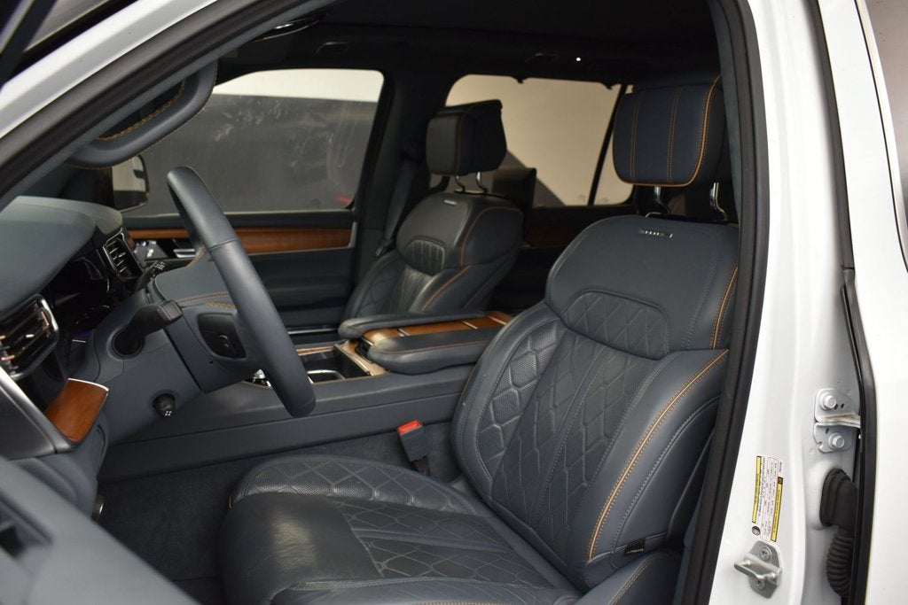 2023 Jeep Grand Wagoneer Series III