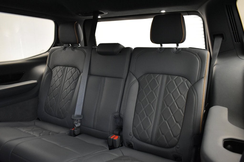 2023 Jeep Grand Wagoneer Series III