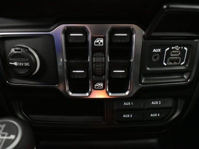 2025 Jeep Gladiator GLADIATOR SPORT S 4X4 SCA Black Widow