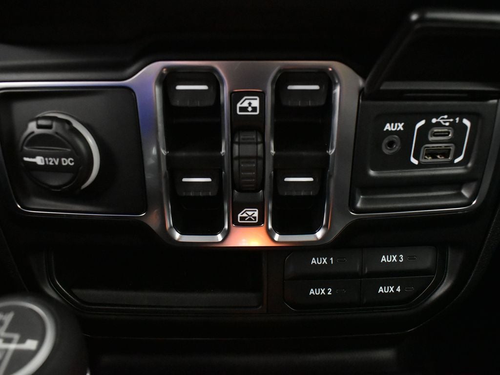 2025 Jeep Gladiator GLADIATOR SPORT S 4X4 SCA Black Widow