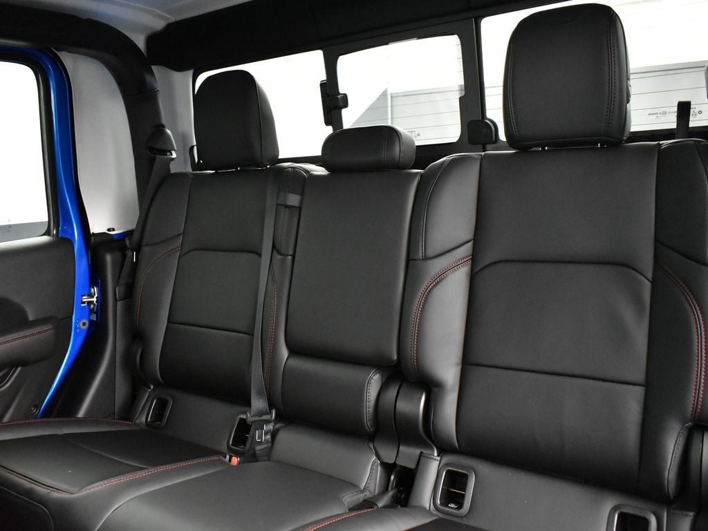 2025 Jeep Gladiator GLADIATOR RUBICON 4X4