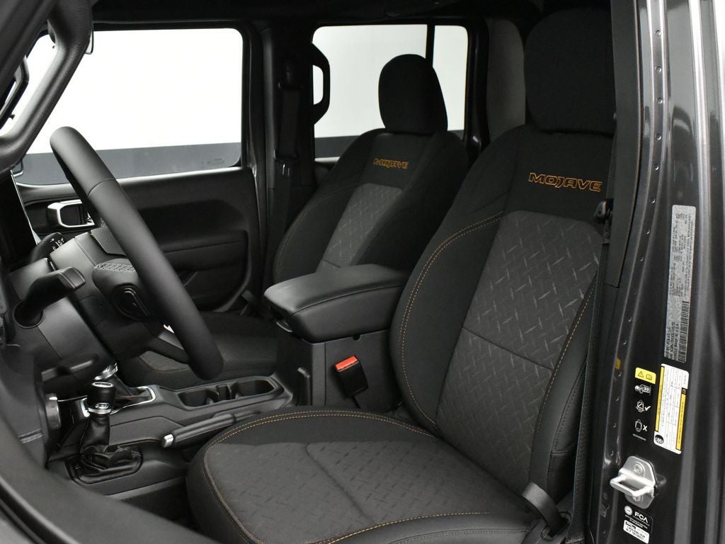 2025 Jeep Gladiator GLADIATOR MOJAVE 4X4