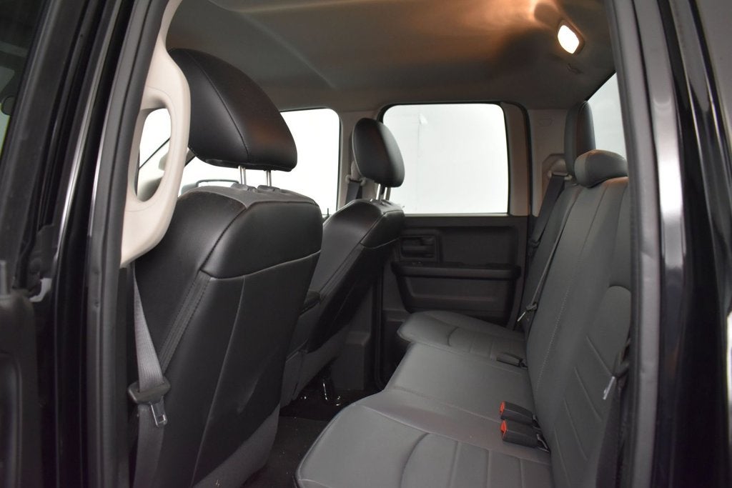 2021 RAM 1500 Classic Tradesman Quad Cab 4x2 6'4' Box