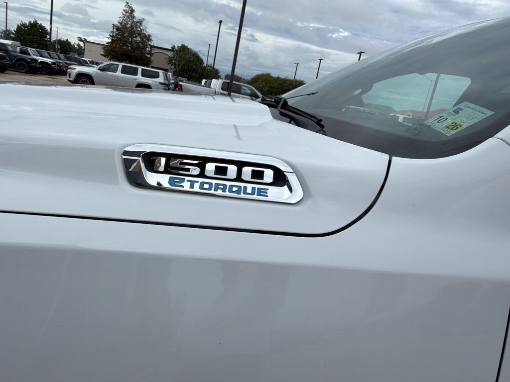 2022 RAM 1500 Big Horn Crew Cab 4x2 5'7' Box