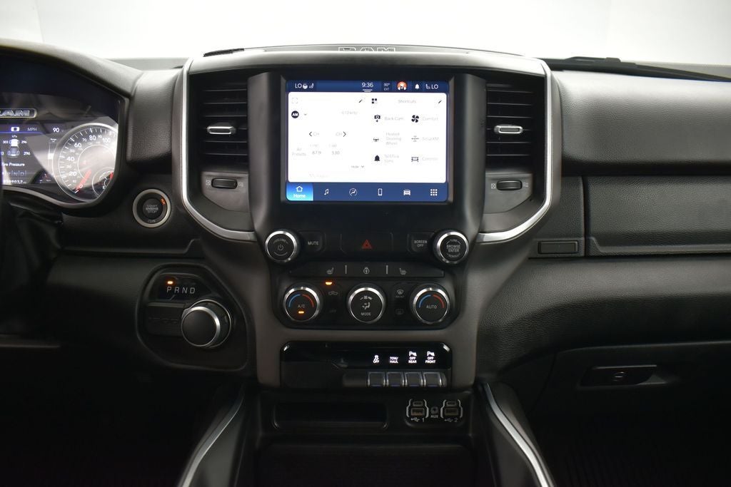 2022 RAM 1500 Big Horn Crew Cab 4x2 5'7' Box