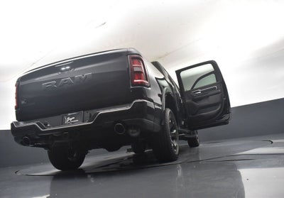 2027 RAM Ram 1500 RAM 1500 BIG HORN CREW CAB 4X2 5'7' BOX