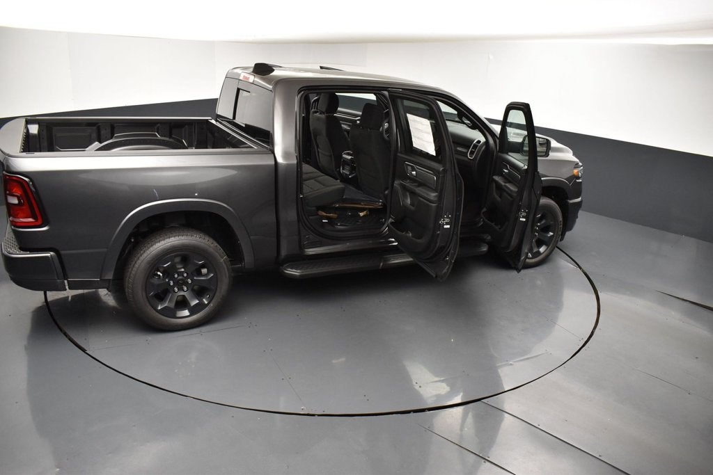2027 RAM Ram 1500 RAM 1500 BIG HORN CREW CAB 4X2 5'7' BOX
