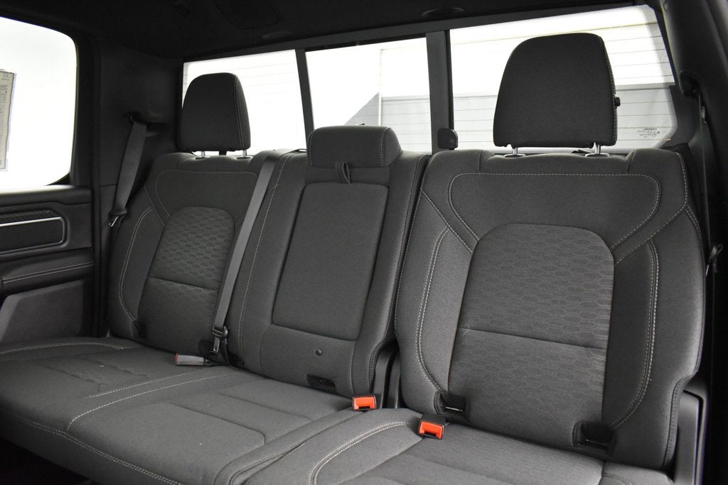 2027 RAM Ram 1500 RAM 1500 BIG HORN CREW CAB 4X2 5'7' BOX