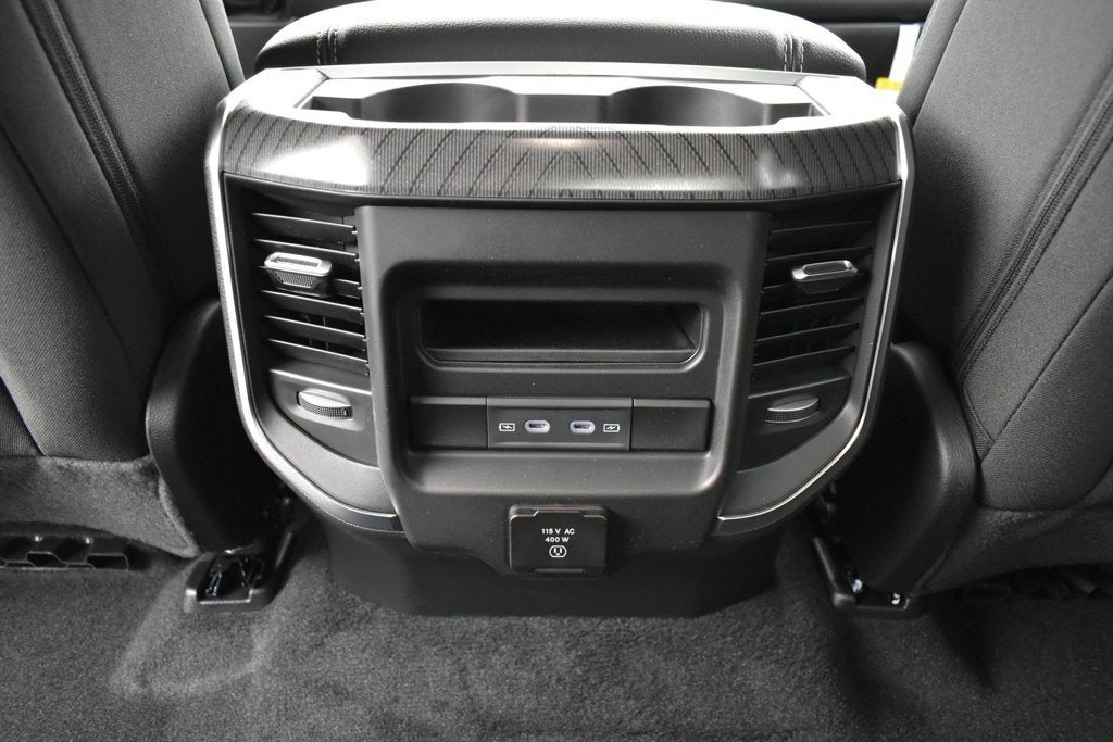 2027 RAM Ram 1500 RAM 1500 BIG HORN CREW CAB 4X2 5'7' BOX