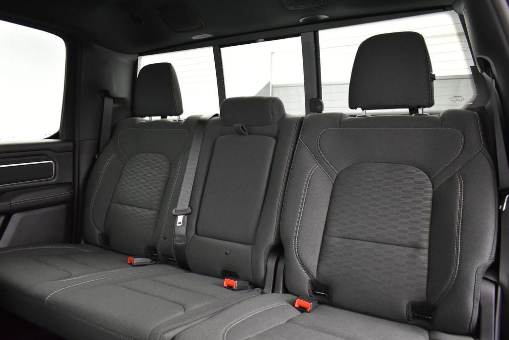 2027 RAM Ram 1500 RAM 1500 BIG HORN CREW CAB 4X2 5'7' BOX