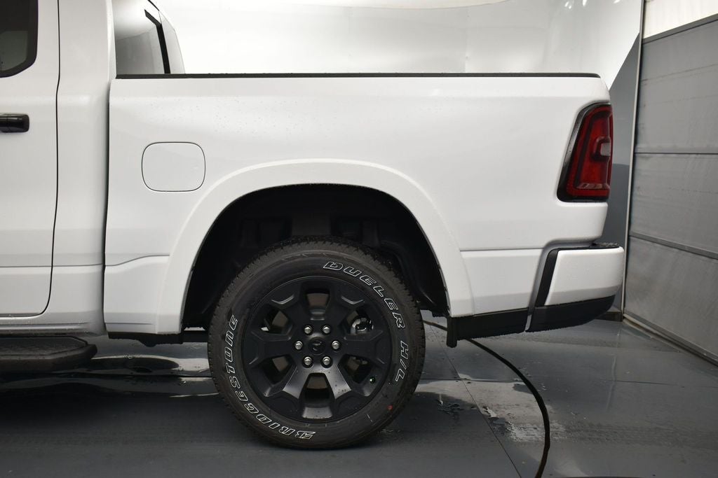 2027 RAM Ram 1500 RAM 1500 BIG HORN CREW CAB 4X2 5'7' BOX