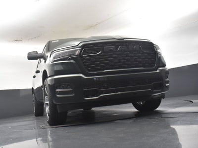 2027 RAM Ram 1500 RAM 1500 EXPRESS CREW CAB 4X2 5'7' BOX