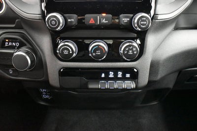 2027 RAM Ram 1500 RAM 1500 EXPRESS CREW CAB 4X2 5'7' BOX