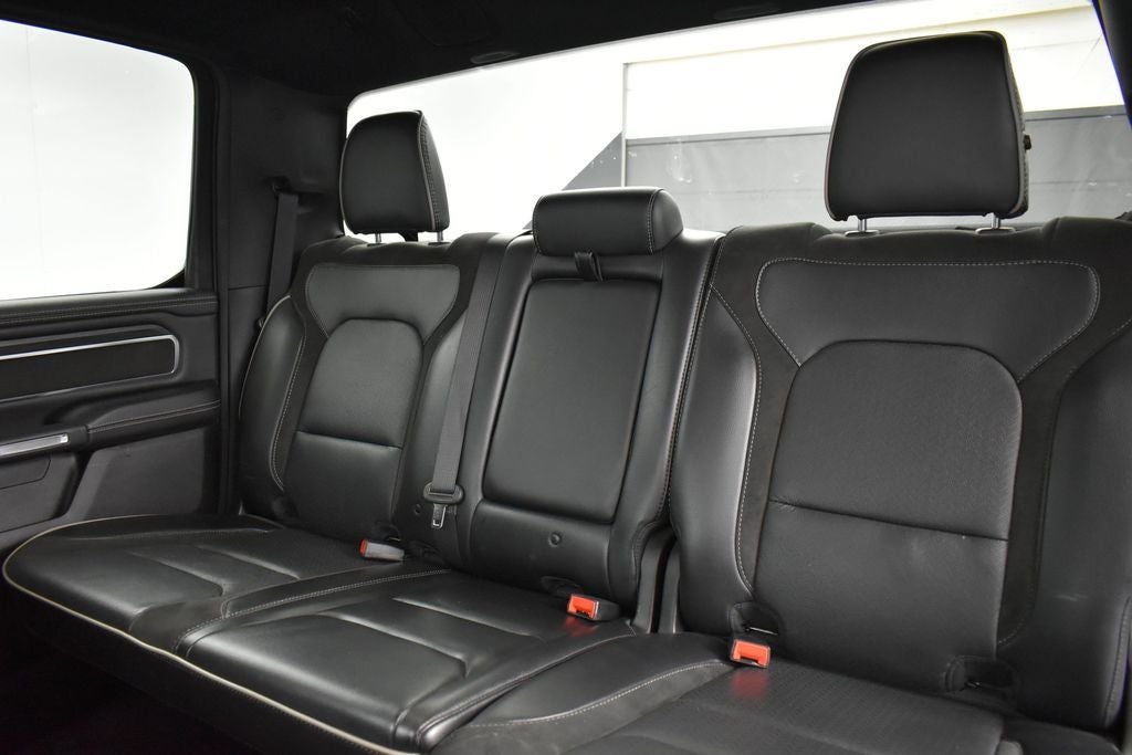 2024 RAM 1500 Laramie Crew Cab 4x2 5'7' Box