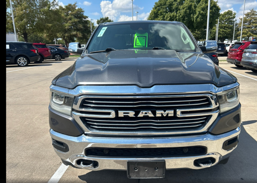 2022 RAM 1500 Laramie Crew Cab 4x2 5'7' Box