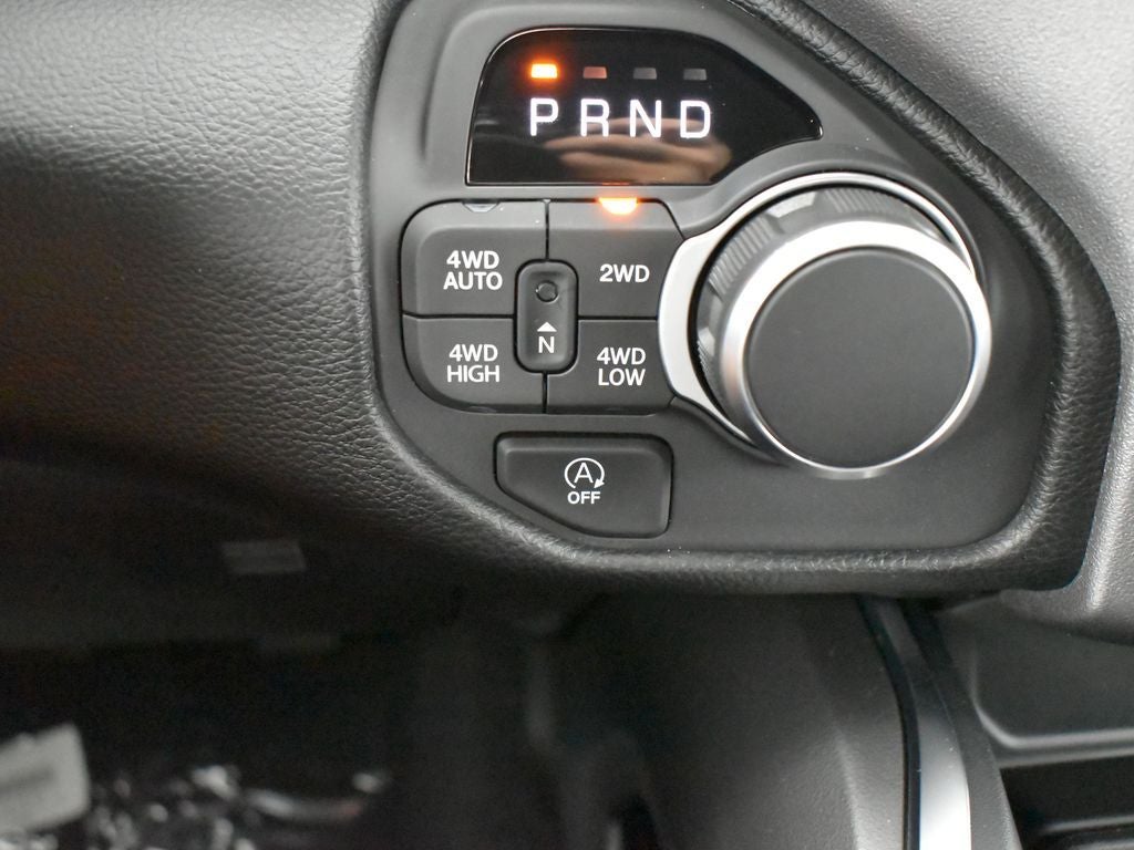 2025 RAM Ram 1500 RAM 1500 BIG HORN CREW CAB 4X4 5'7' BOX