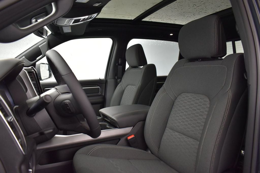 2026 RAM 1500 Big Horn Crew Cab 4x4 5'7' Box