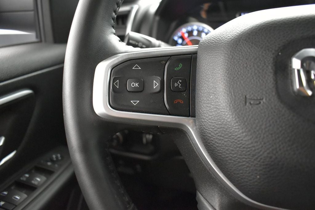 2022 RAM 1500 Big Horn Crew Cab 4x4 5'7' Box