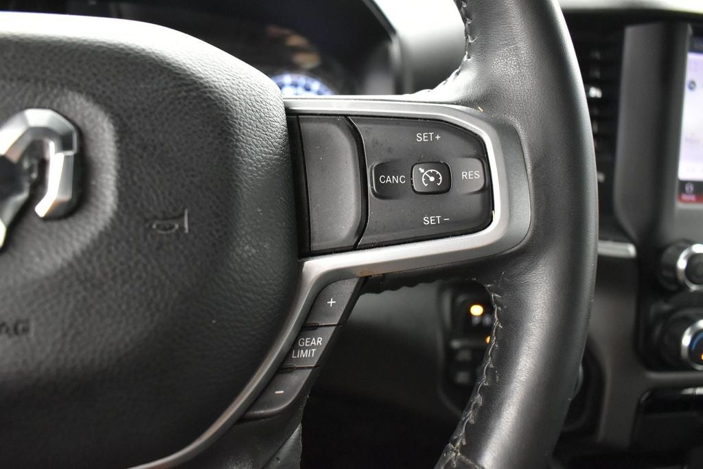 2022 RAM 1500 Big Horn Crew Cab 4x4 5'7' Box