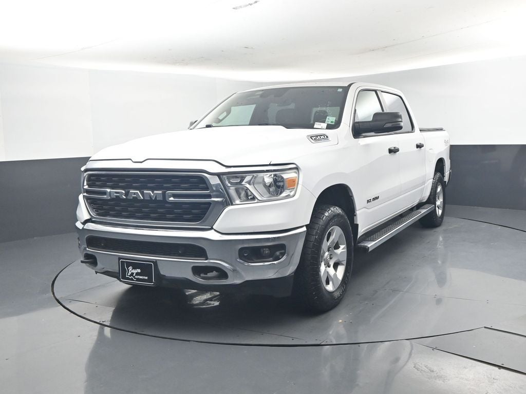 2023 RAM 1500 Lone Star Crew Cab 4x4 5'7' Box