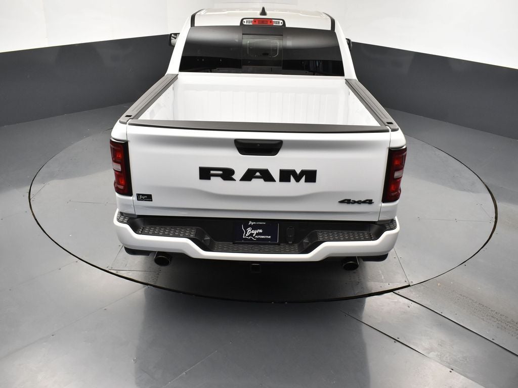2026 RAM Ram 1500 RAM 1500 EXPRESS CREW CAB 4X4 5'7' BOX