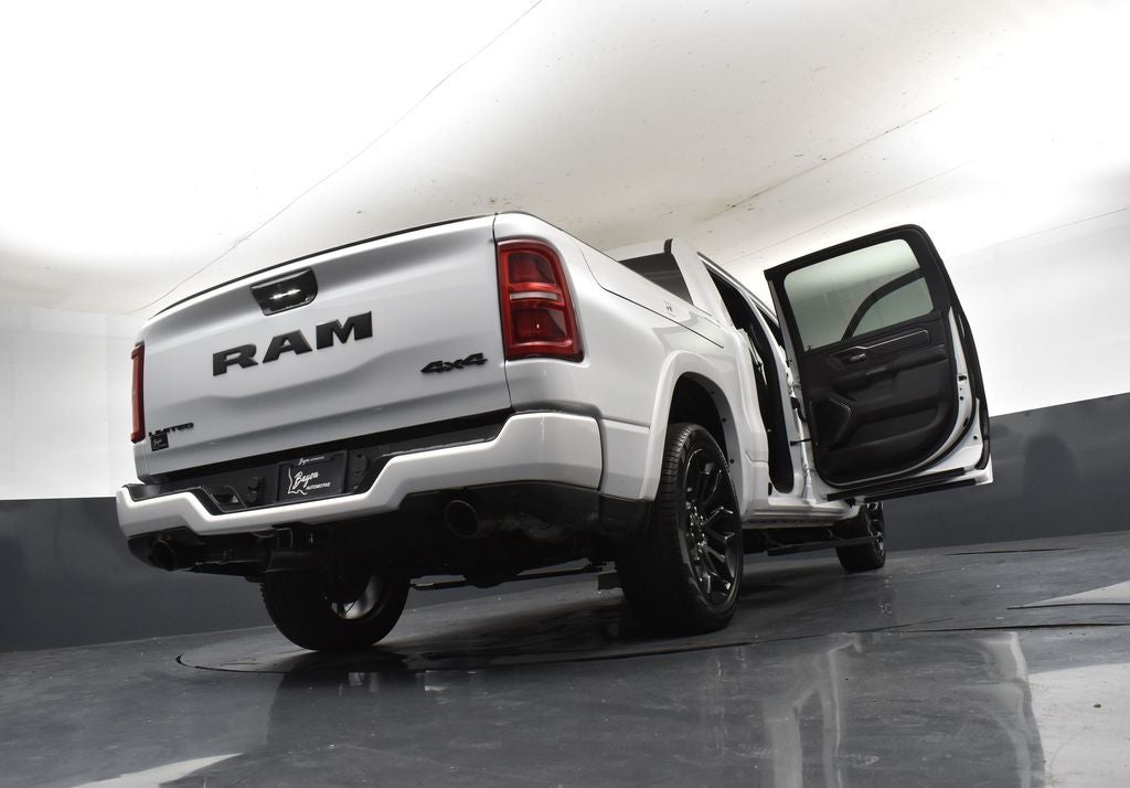 2026 RAM Ram 1500 RAM 1500 LIMITED CREW CAB 4X4 5'7' BOX