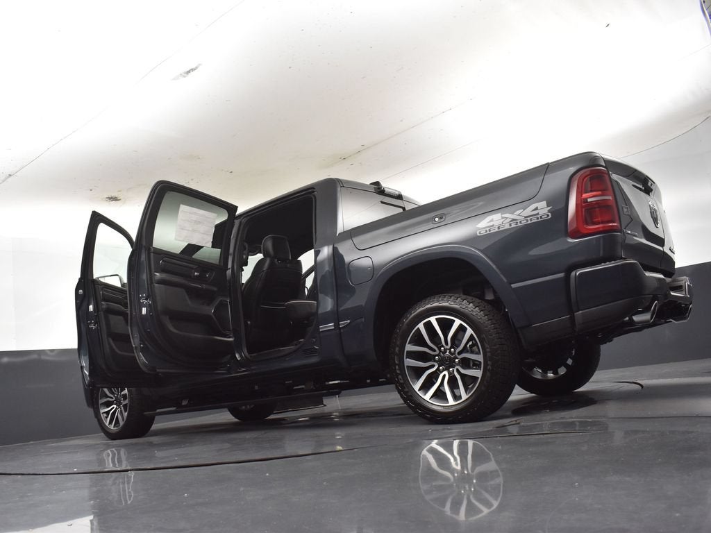2026 RAM Ram 1500 RAM 1500 LIMITED CREW CAB 4X4 5'7' BOX
