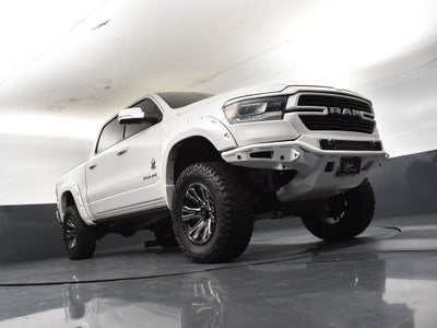 2022 RAM 1500 Laramie Crew Cab 4x4 5'7' Box