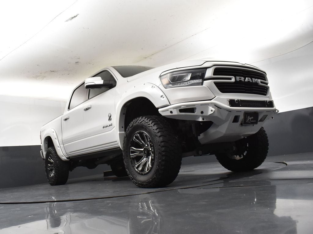 2022 RAM 1500 Laramie Crew Cab 4x4 5'7' Box