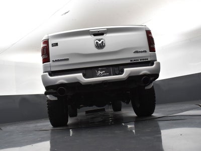 2022 RAM 1500 Laramie Crew Cab 4x4 5'7' Box