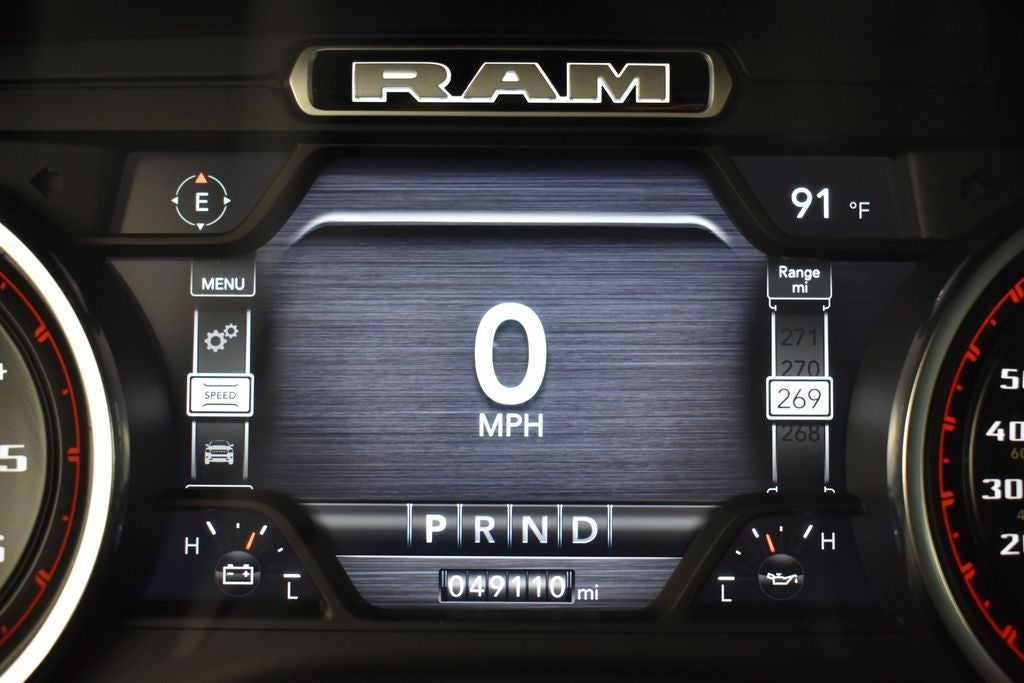 2022 RAM 1500 Laramie Crew Cab 4x4 5'7' Box
