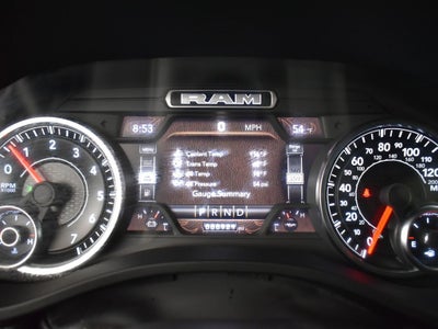 2022 RAM 1500 Laramie Crew Cab 4x4 5'7' Box