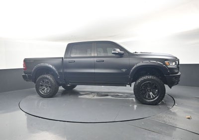2022 RAM 1500 Laramie Crew Cab 4x4 5'7' Box