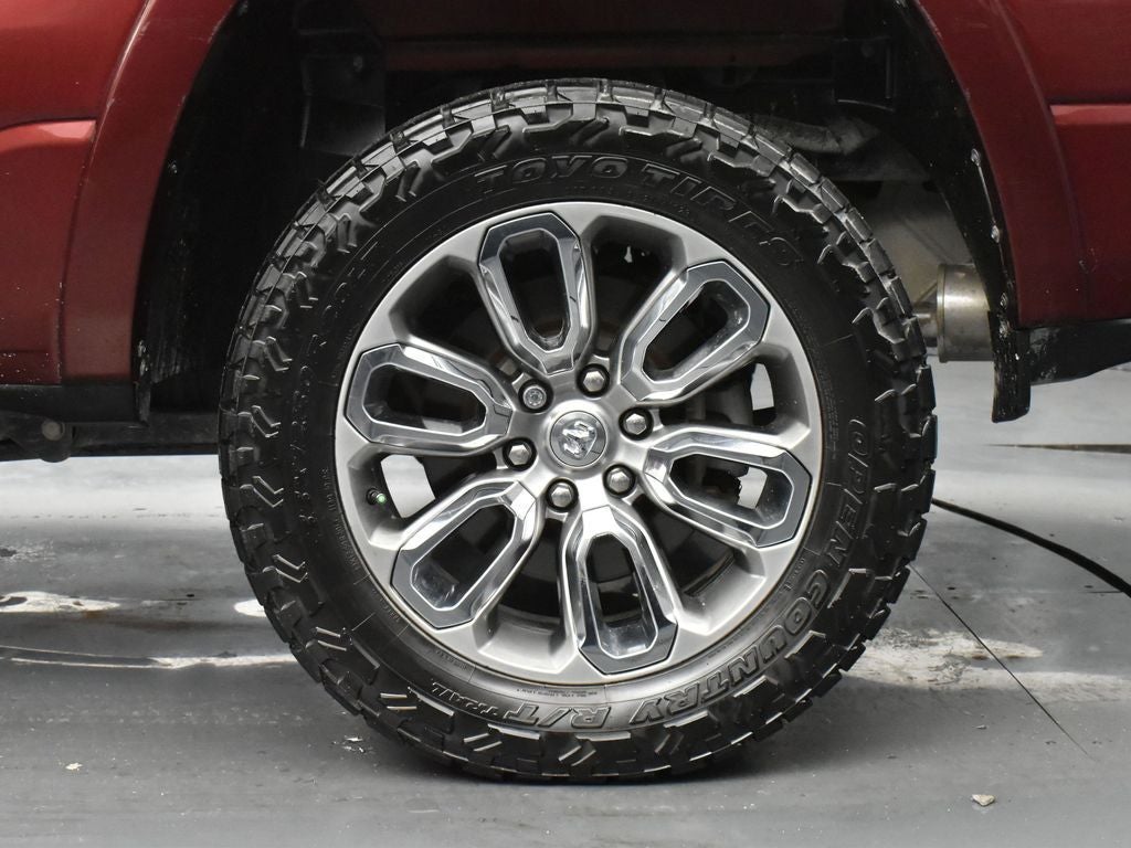 2022 RAM 1500 Laramie Crew Cab 4x4 5'7' Box