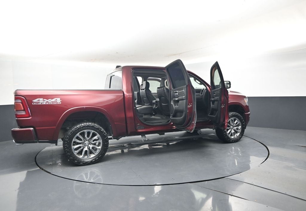 2022 RAM 1500 Laramie Crew Cab 4x4 5'7' Box