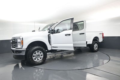 2023 Ford F-350 XLT