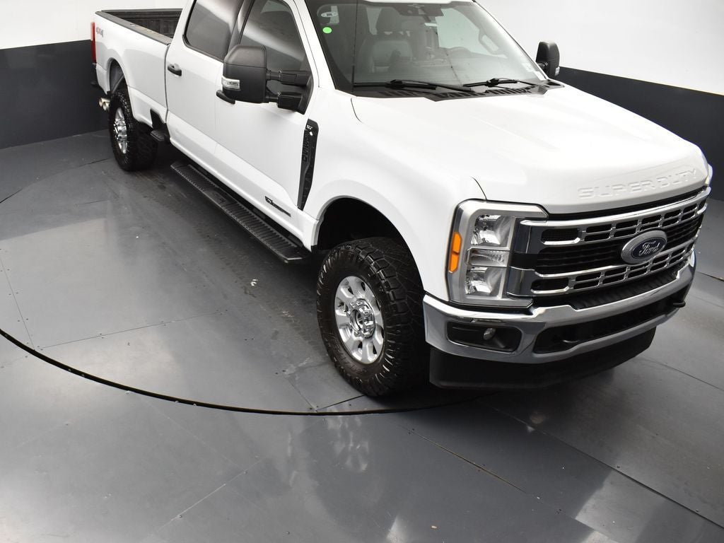 2023 Ford F-350 XLT