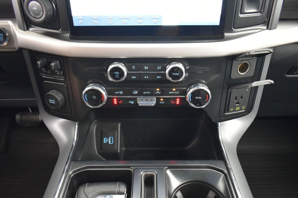 2023 Ford F-150 XLT Heritage Edition